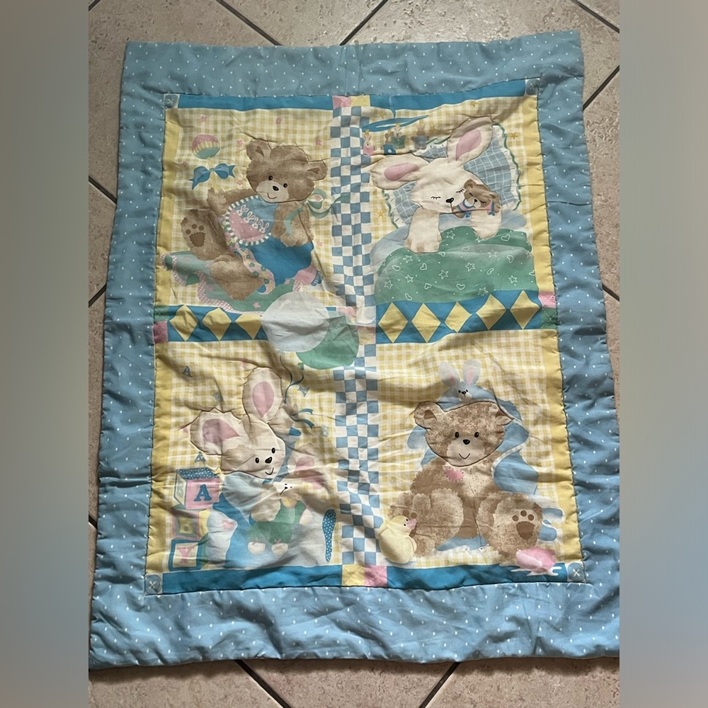Vintage Teddy Bear and Bunny Rabbit Baby Toddler Crib Bed Blanket
